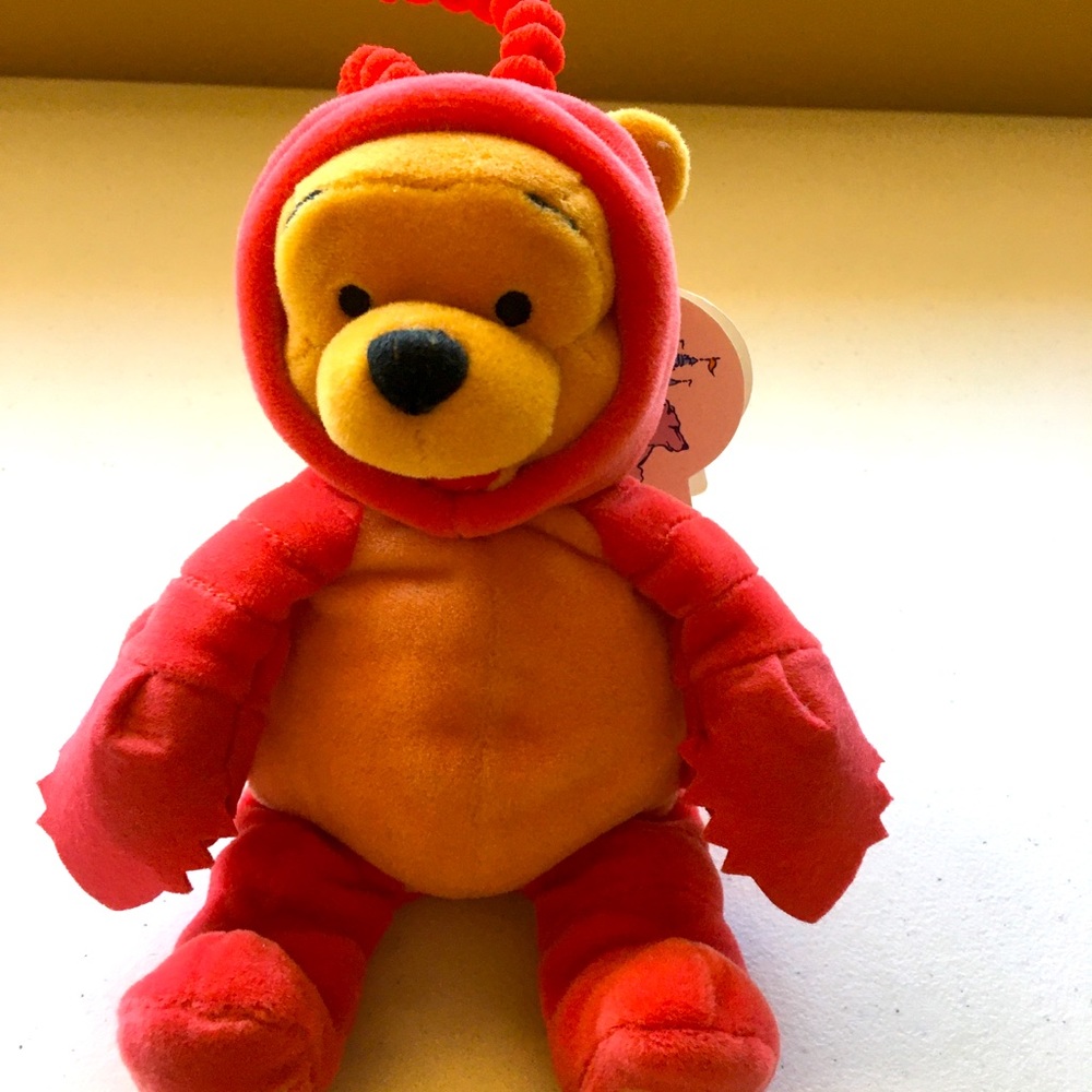NWT Horoscope Pooh Bear- sign of Cancer